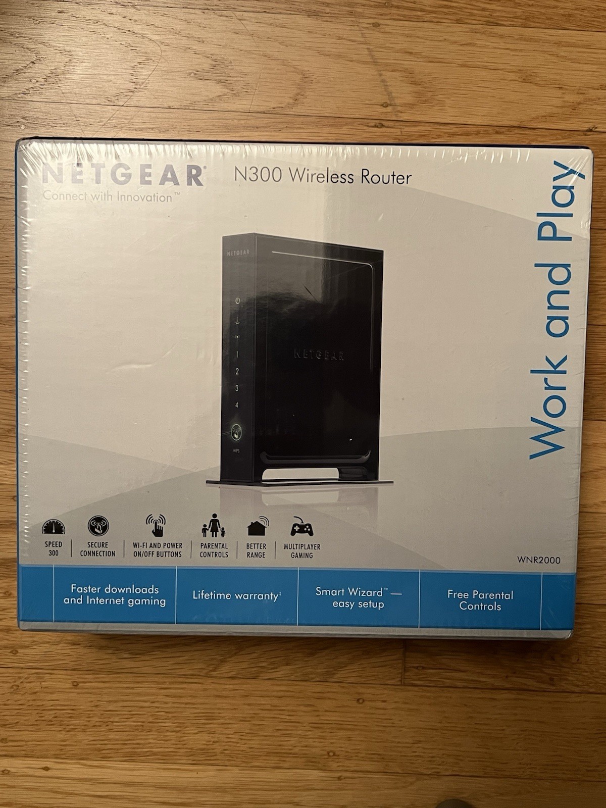 NETGEAR N300 Wireless Router 300 MBPS 4-Port 10/100 WNR2000 NEW SEALED