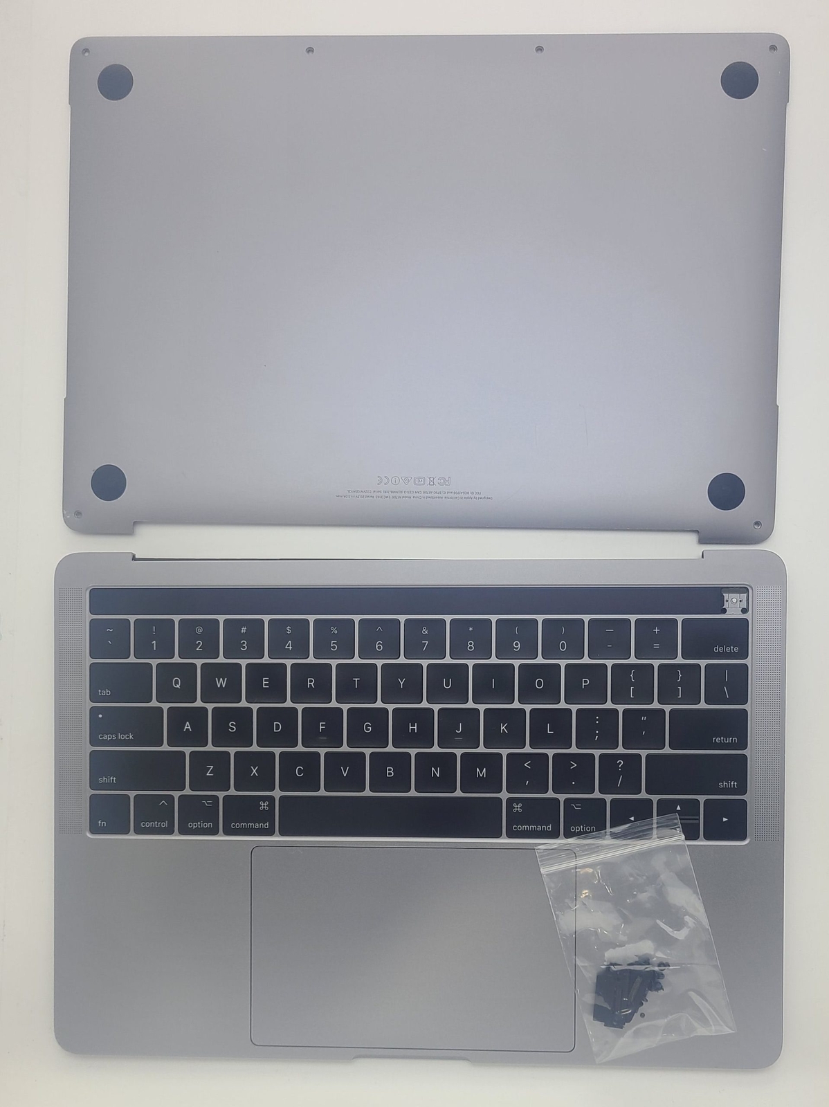Grd B MacBook Pro 13" A1706 Gray Top Case Keyboard Battery 90% TrackPad Cover