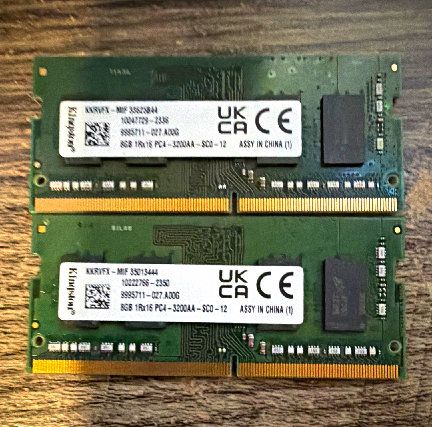 Kingston ValueRAM 16GB (2x8GB) DDR4-3200 PC4-3200AA 260-Pin SO-DIMM