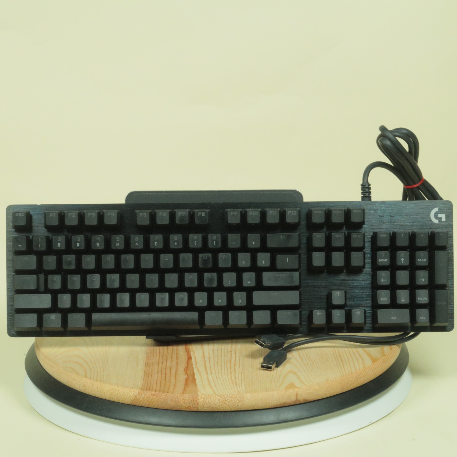 Logitech G512 SE Wired Mechanical Gaming Keyboard with RGB Back Lighting