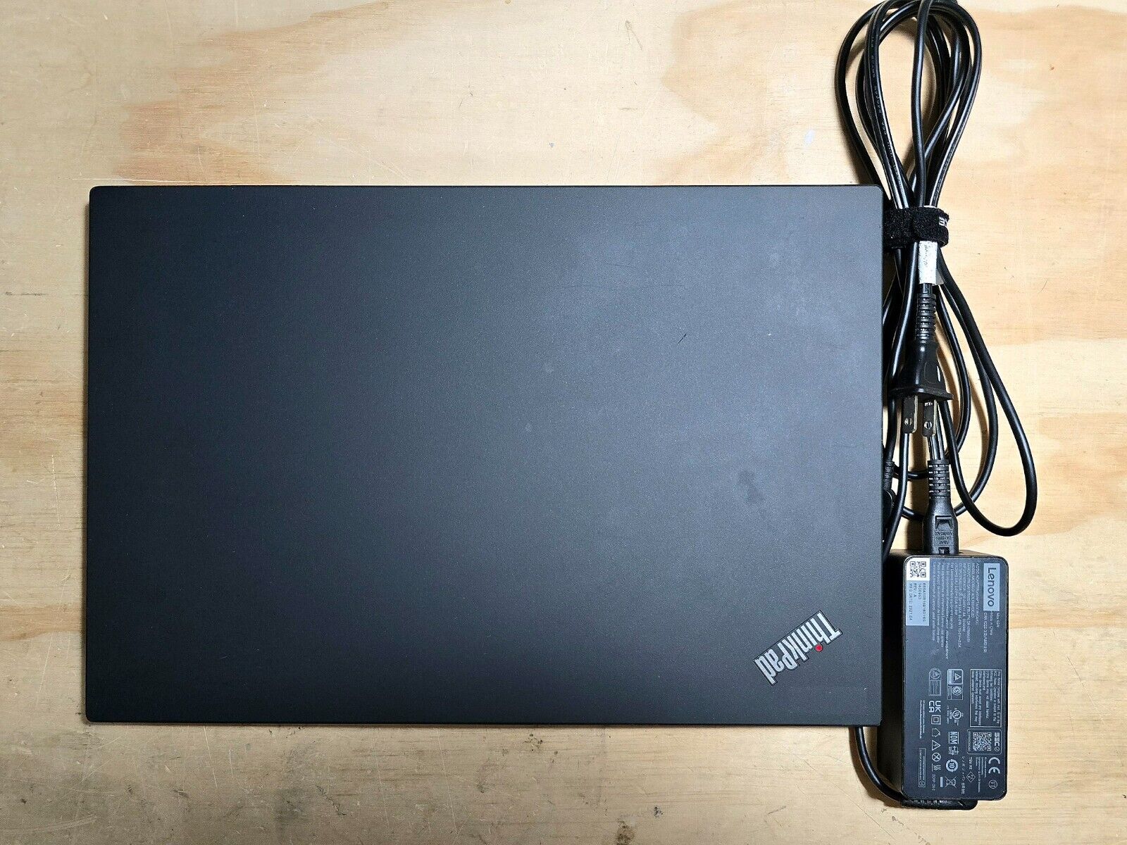 Lenovo ThinkPad T15 Gen1, i7-10610U, 16GB RAM, 240GB SSD, Win11 Pro