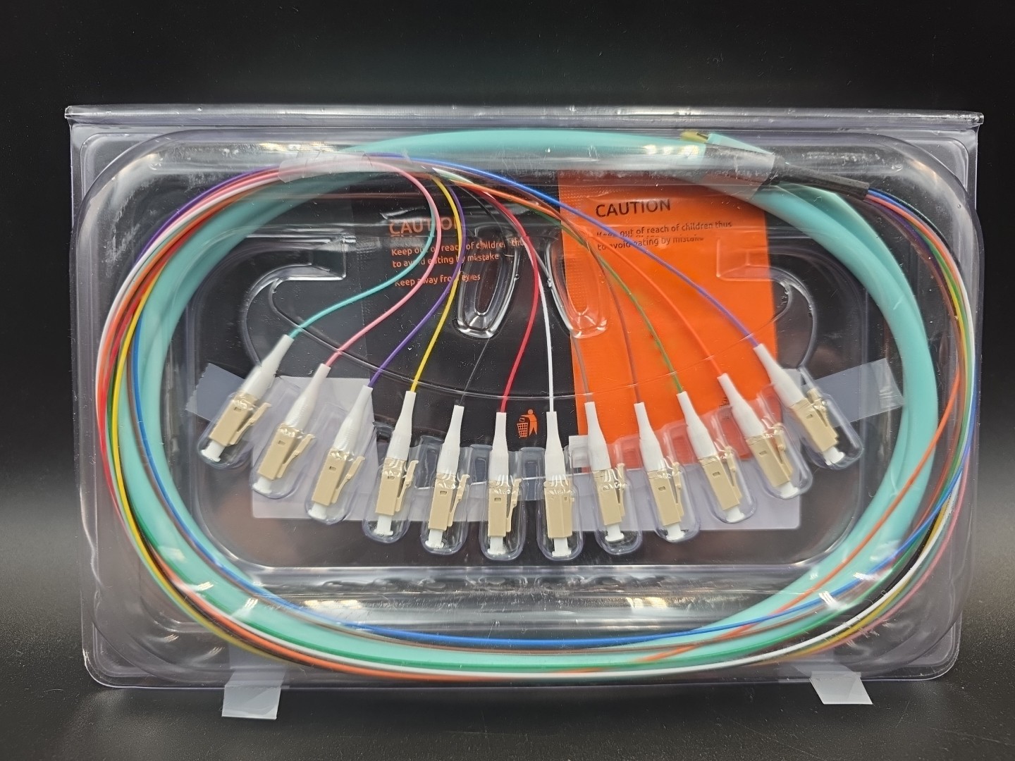 1.5m (5ft) LC UPC 12 Fibers Multimode Bunch OM3 50/125 LC-UPC Fiber Pigtail