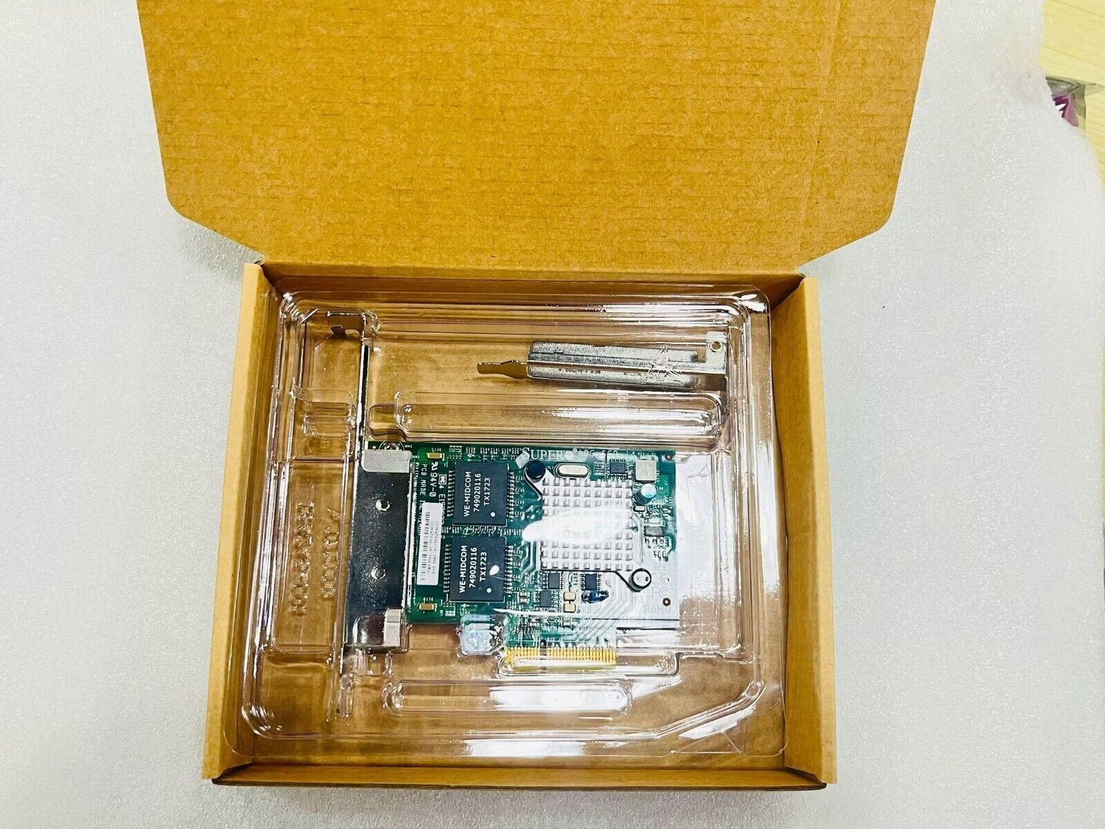 Supermicro AOC-SGP-I4 4-Port Gigabit Ethernet Adapter