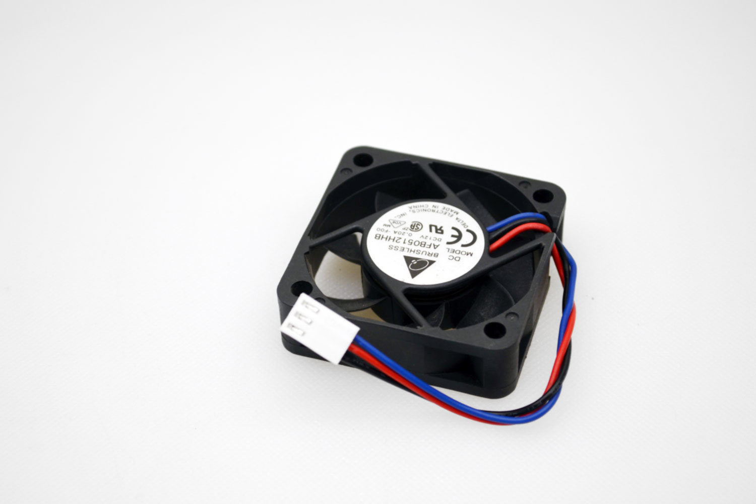 DELTA AFB0512HHB 50x50x15mm 5015 12V 0.20A DC Brushless CPU Cooling Fan 3wire