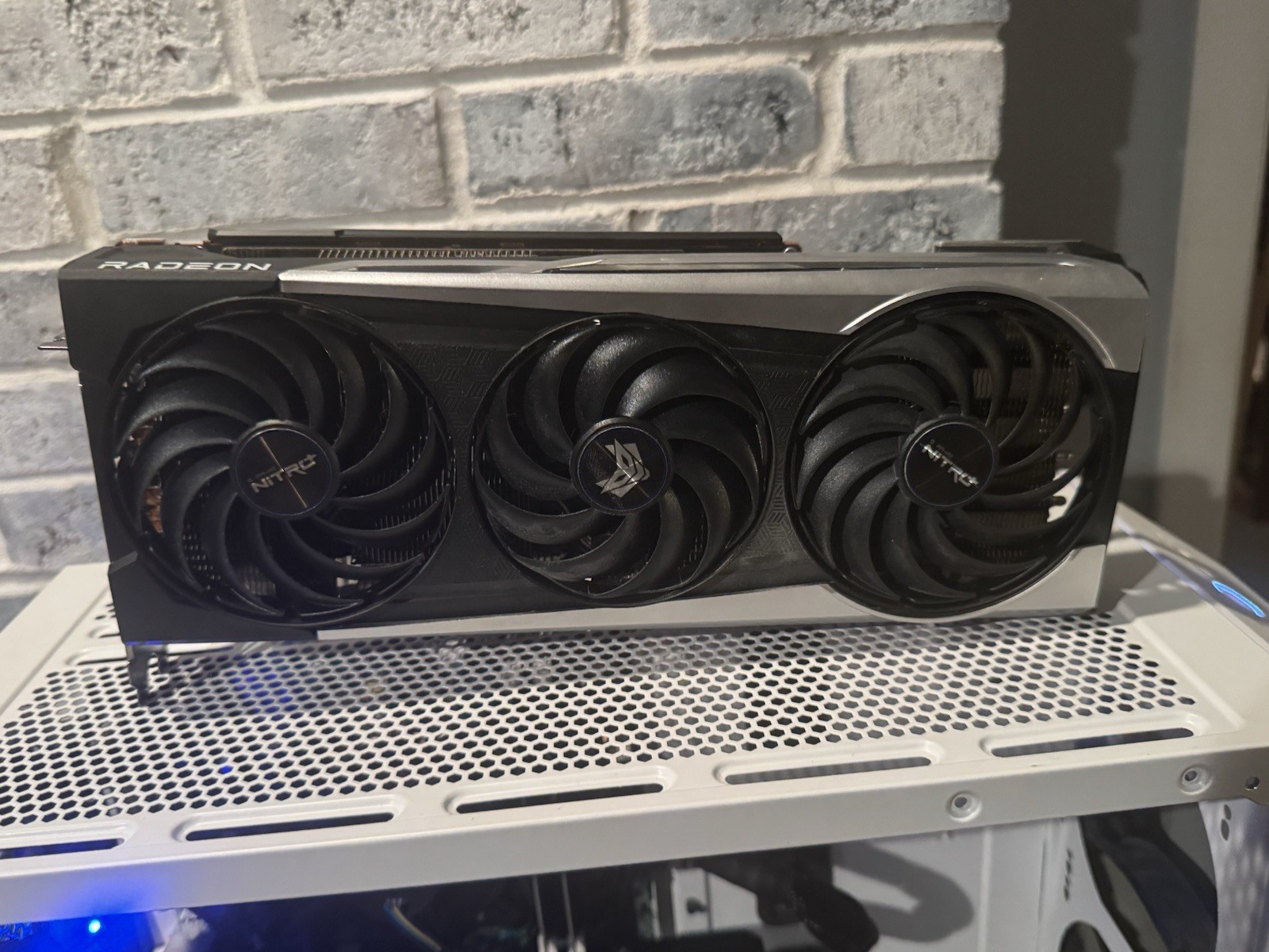 Sapphire Technology AMD Radeon RX 6900 XT Nitro Plus Overclocked