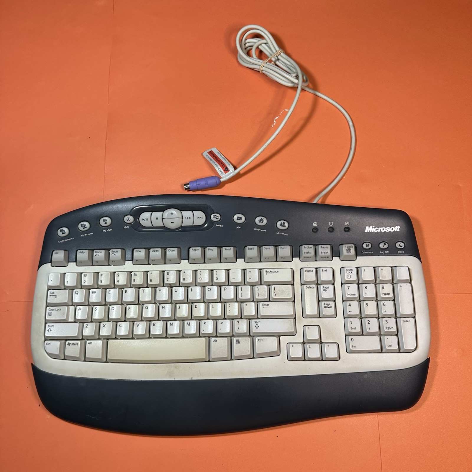 Vintage Microsoft Multimedia Keyboard 1.0a PS2 PS/2 KB-0168. Tested And Working