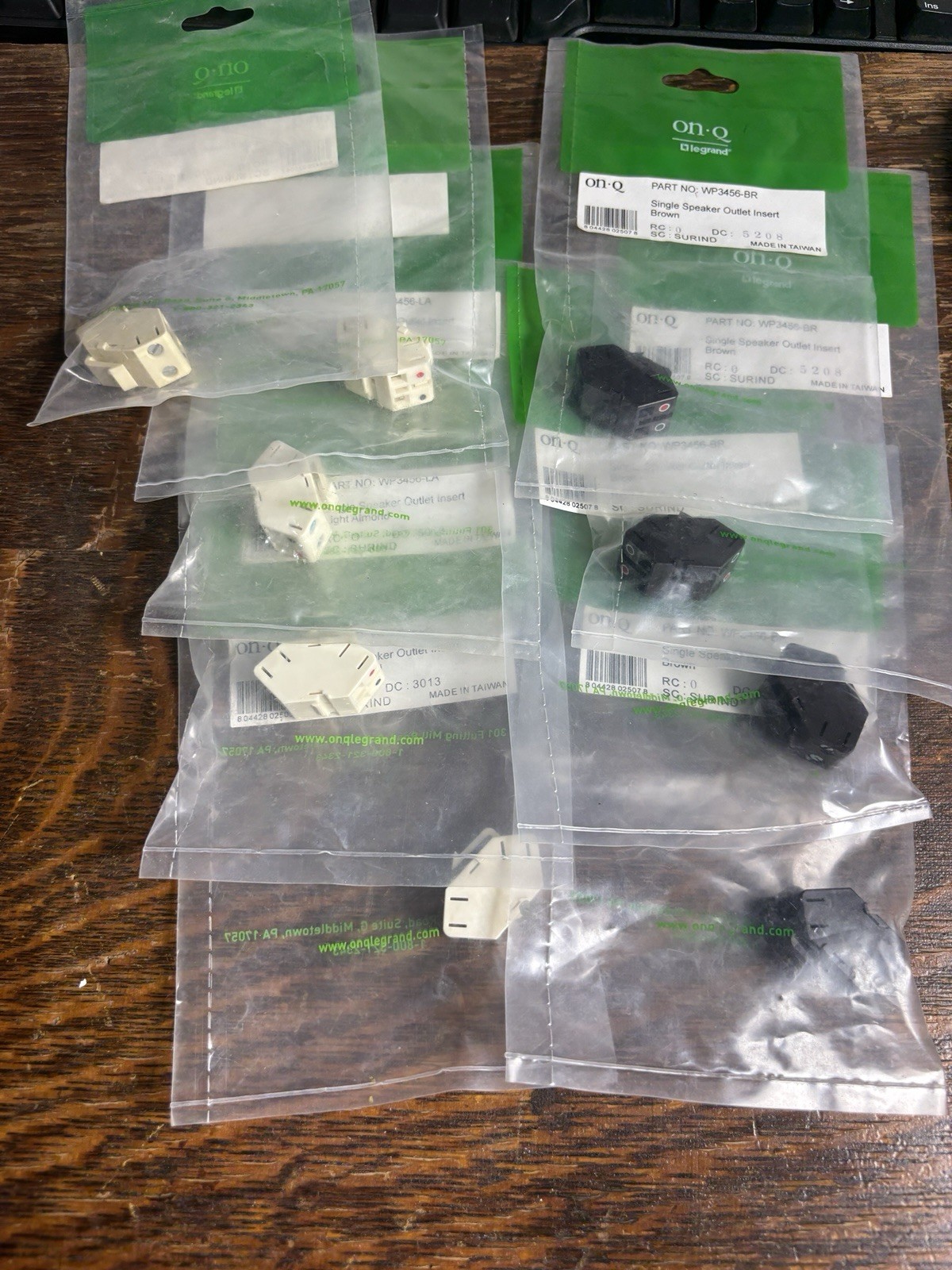 9 New ON-Q Legrand WP3456-Single Speaker Outlet Insert
