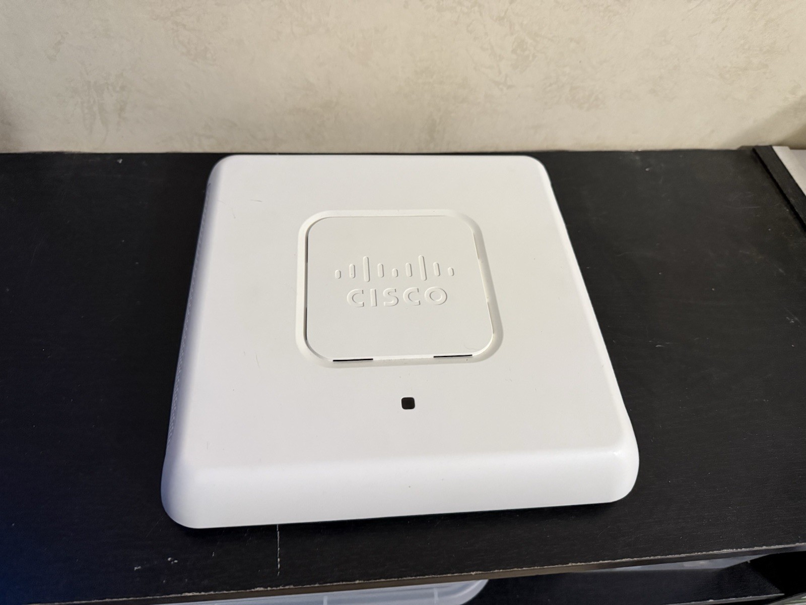 Cisco WAP571 1.9 Gbps Wireless Access Point - WAP571-N-K9 - Includes mount plate