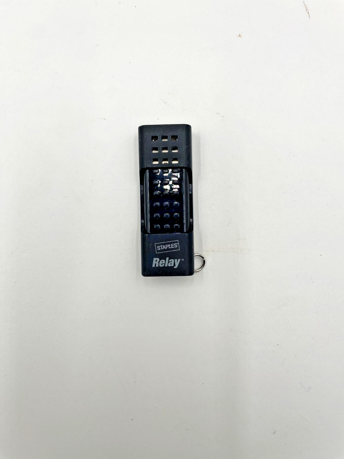 Staples Relay 8GB USB Flash Drive Black Portable Memory Stick SDUFSTS-008G