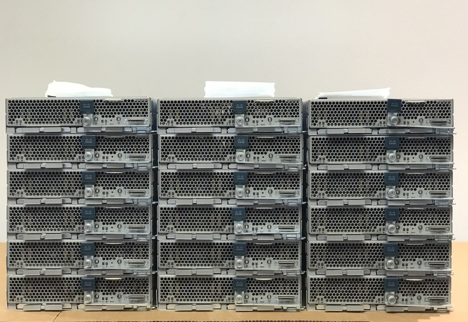 Cisco B230 M2 Two Intel Xeon E7-2870 10 Core 256GB ECC RAM Blade Server 2x Tray