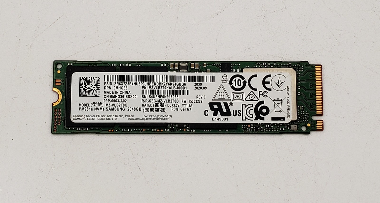 Samsung PM981a 2TB NVMe PCIe Gen3 x4 Solid State Drive (MZ-VLB2T0C)