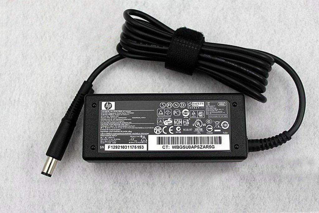 Original OEM TPC-LA58 65W 19.5V 3.33 A AC Adapter for HP 724264-001 PA-1650-39ha