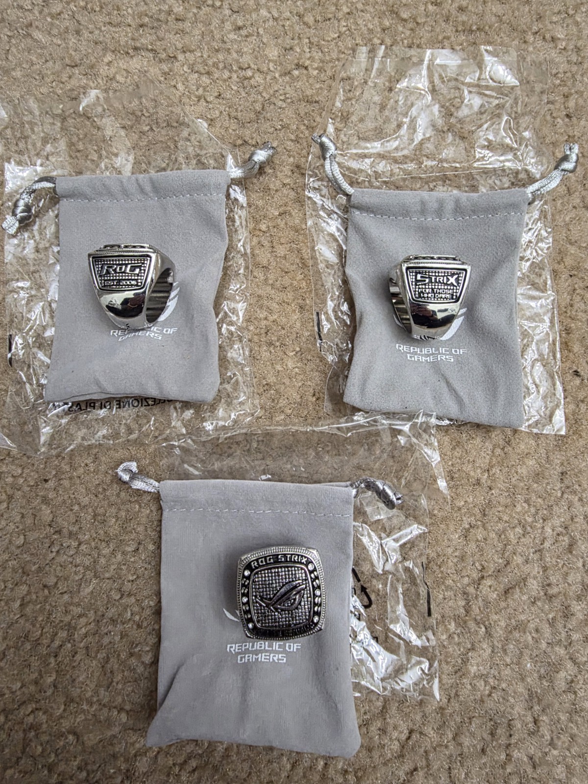 BRAND NEW Asus Rog Strix Ring