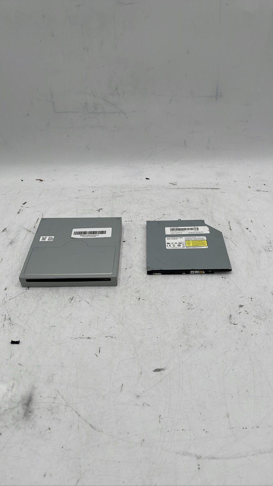 Lenovo PLDS DA-8AESH 9.0mm Slim SATA DVD-RW Drive 5DX0L08424 Lot of 2