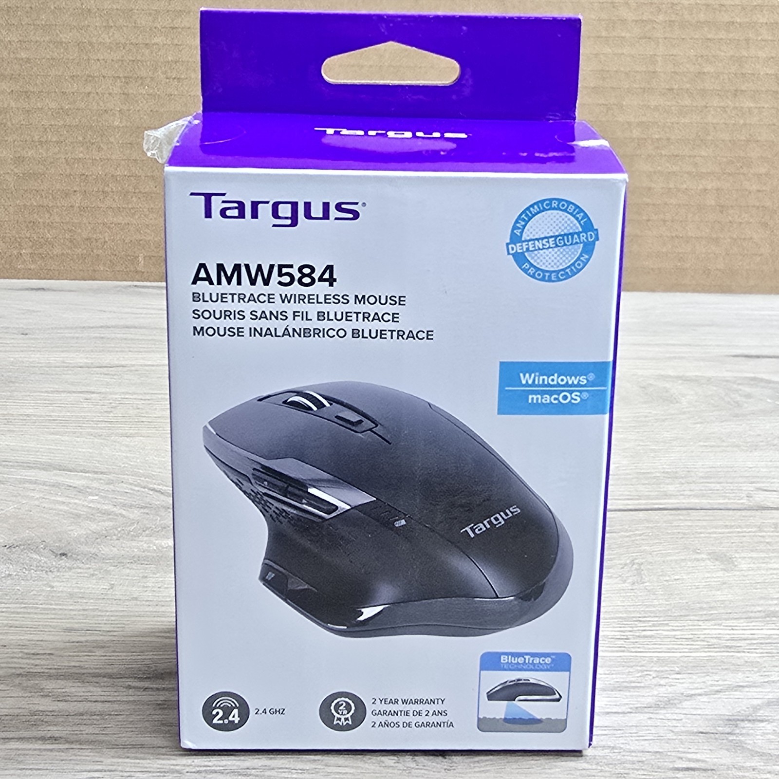 Targus Ergonomic Mouse, Anti Microbial - Black (AMW584) Modern