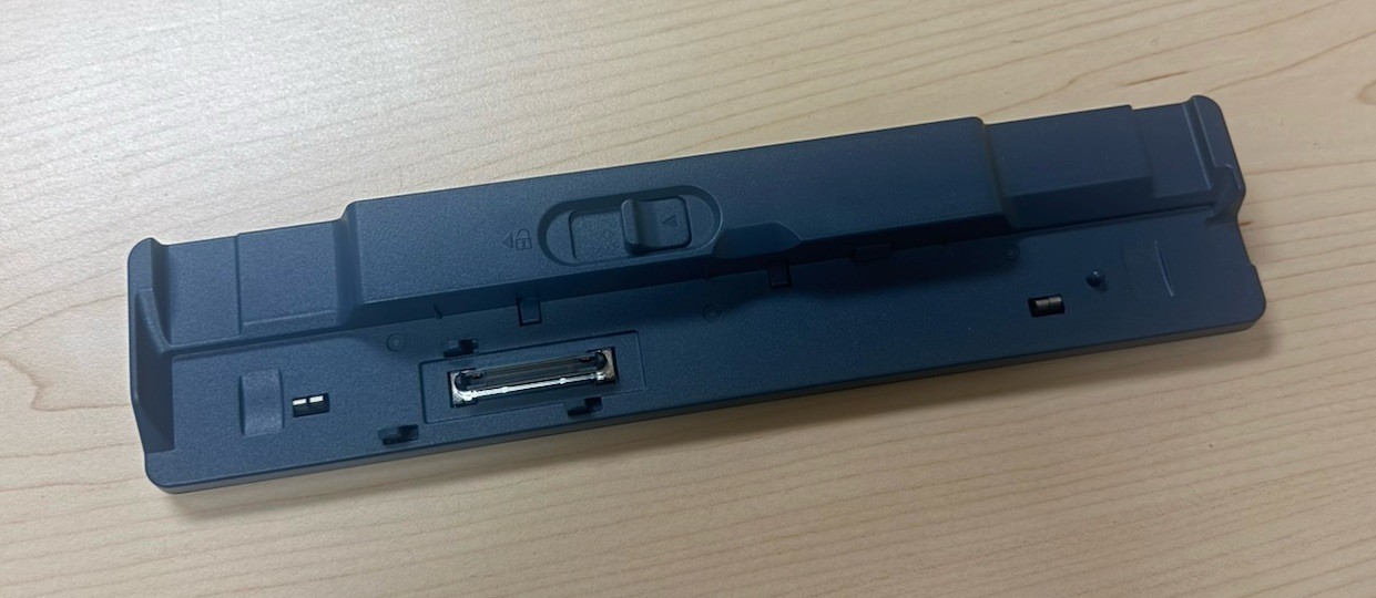 Fujitsu LifeBook Port Replicator Docking Station FPCPR34 / P/N CP14981-01