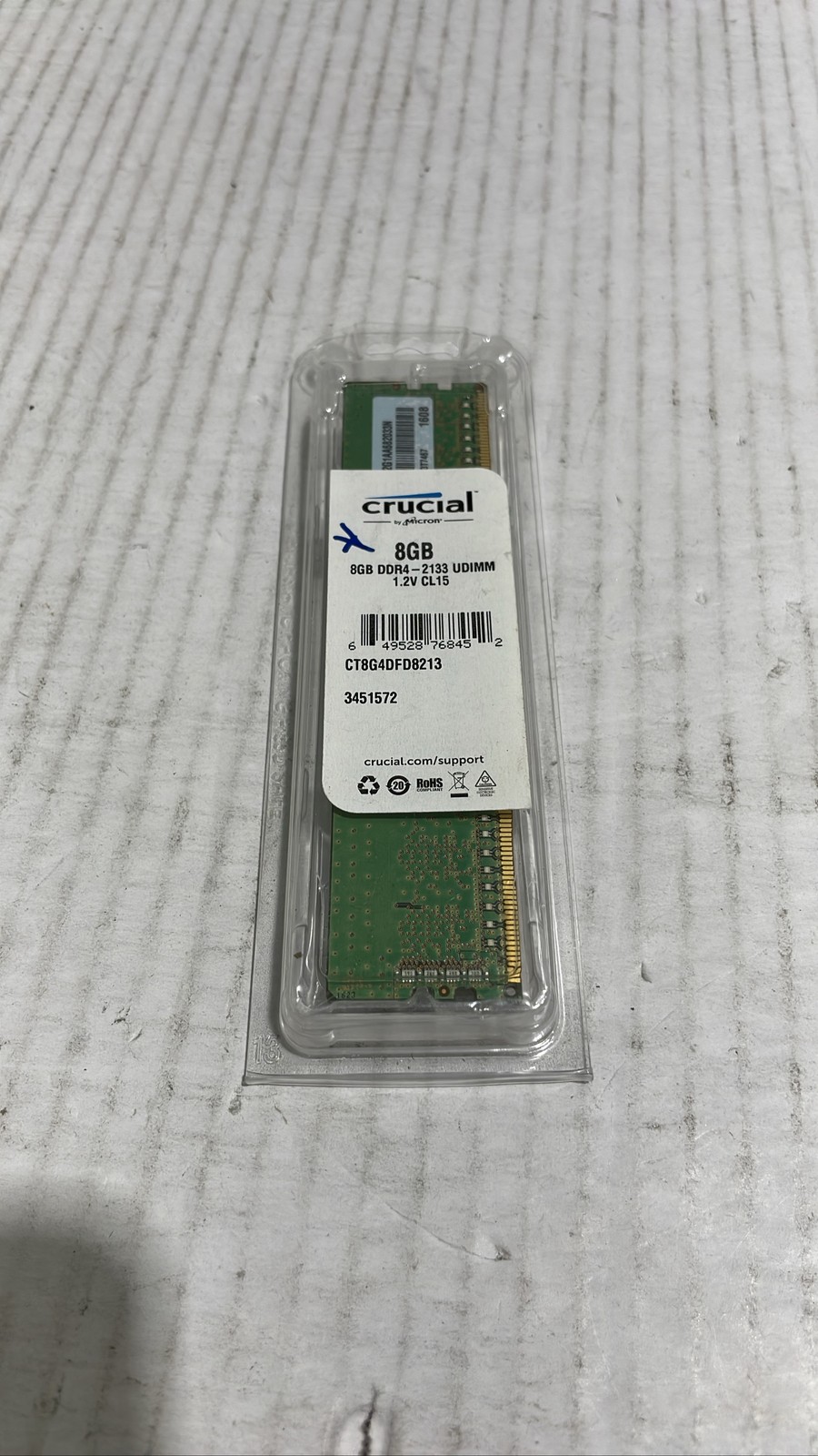 Crucial 8GB 1GBx8 DDR4 2133MHz UDIMM Desktop Memory RAM CT8G4DFD8213