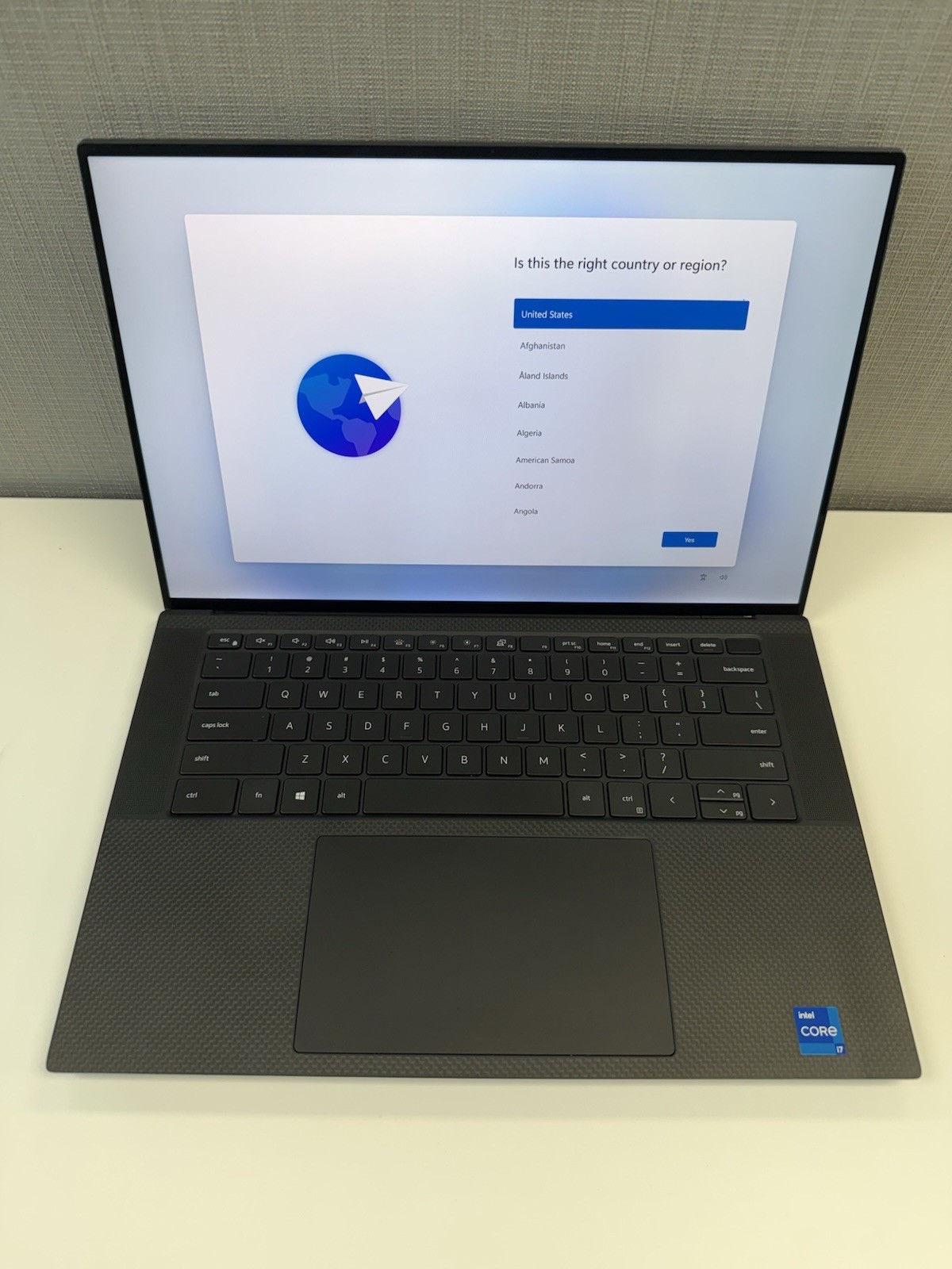 Dell Precision 5560 15.6" UHD+ i7-11800H 16GB 512GB NVIDIA T1200 Win11Pro