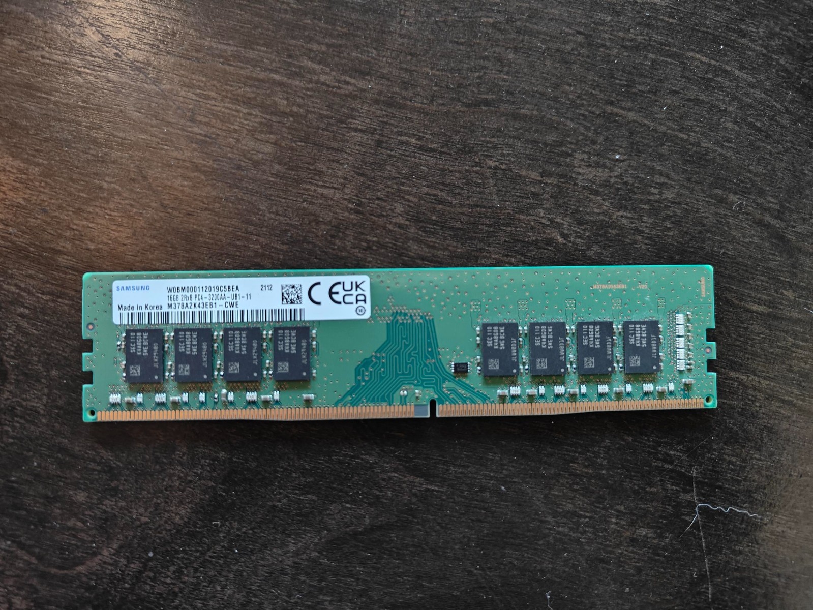 Samsung 16GB DDR4 3200 PC4-3200AA 2Rx8 Desktop RAM UDIMM M378A2K43EB1-CWE