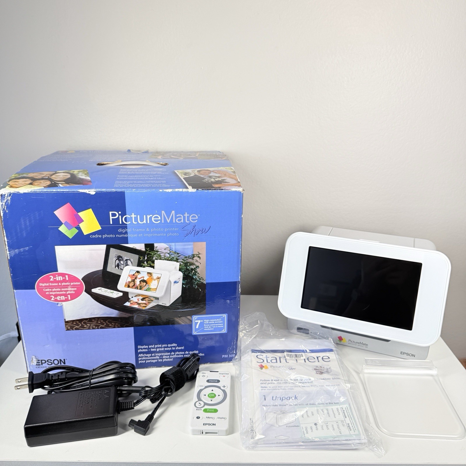 Epson PictureMate PM300 4x6 Color Inkjet Photo Turns On Printing Untested