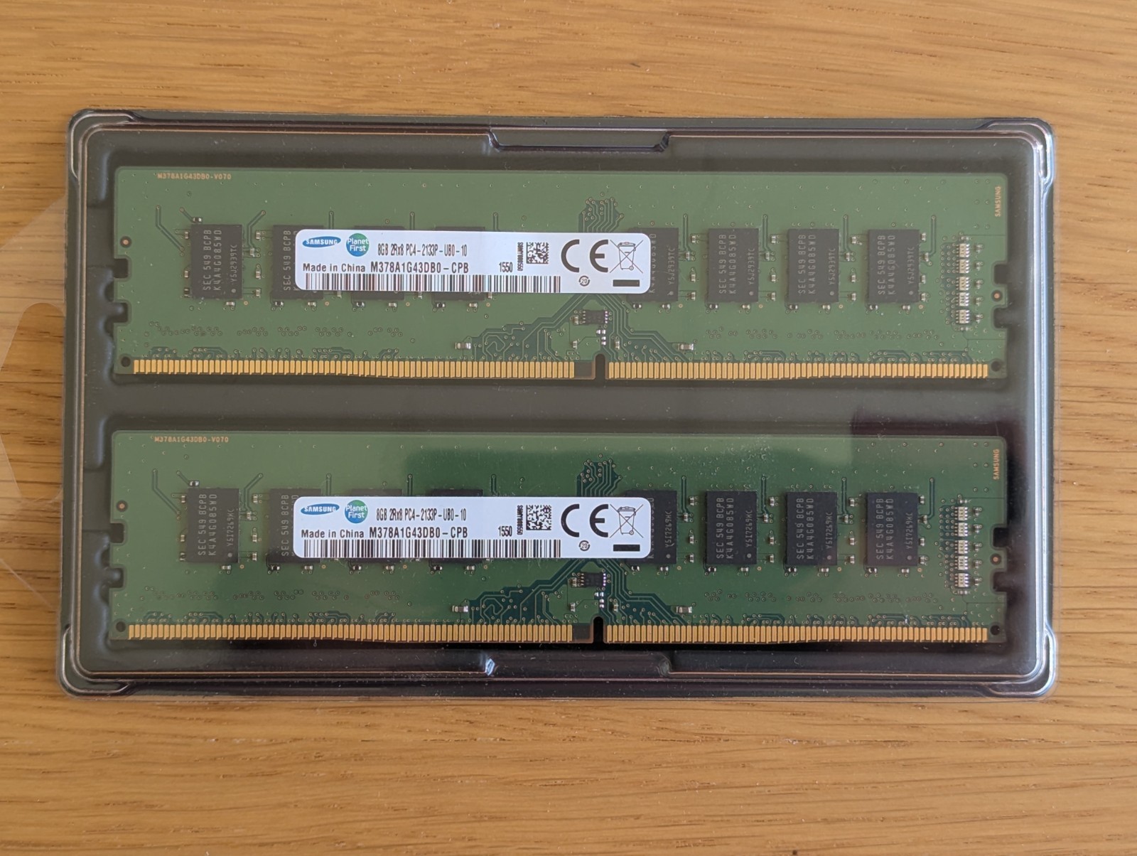 Samsung 16GB 2Rx8 PC4-2133P Desktop RAM (2 x 8GB modules)