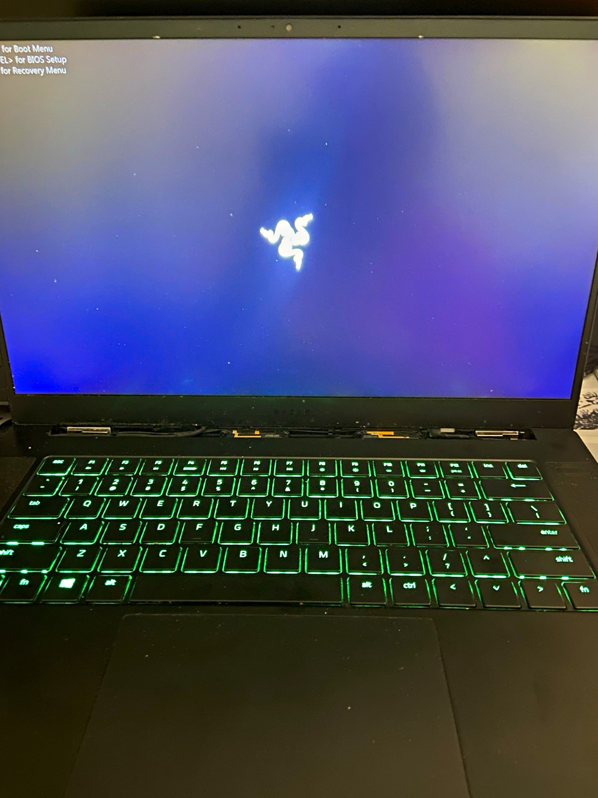Razer Blade 15.6in Gaming Laptop i7 16GB SSD GTX 1060 Max-Q Backlit