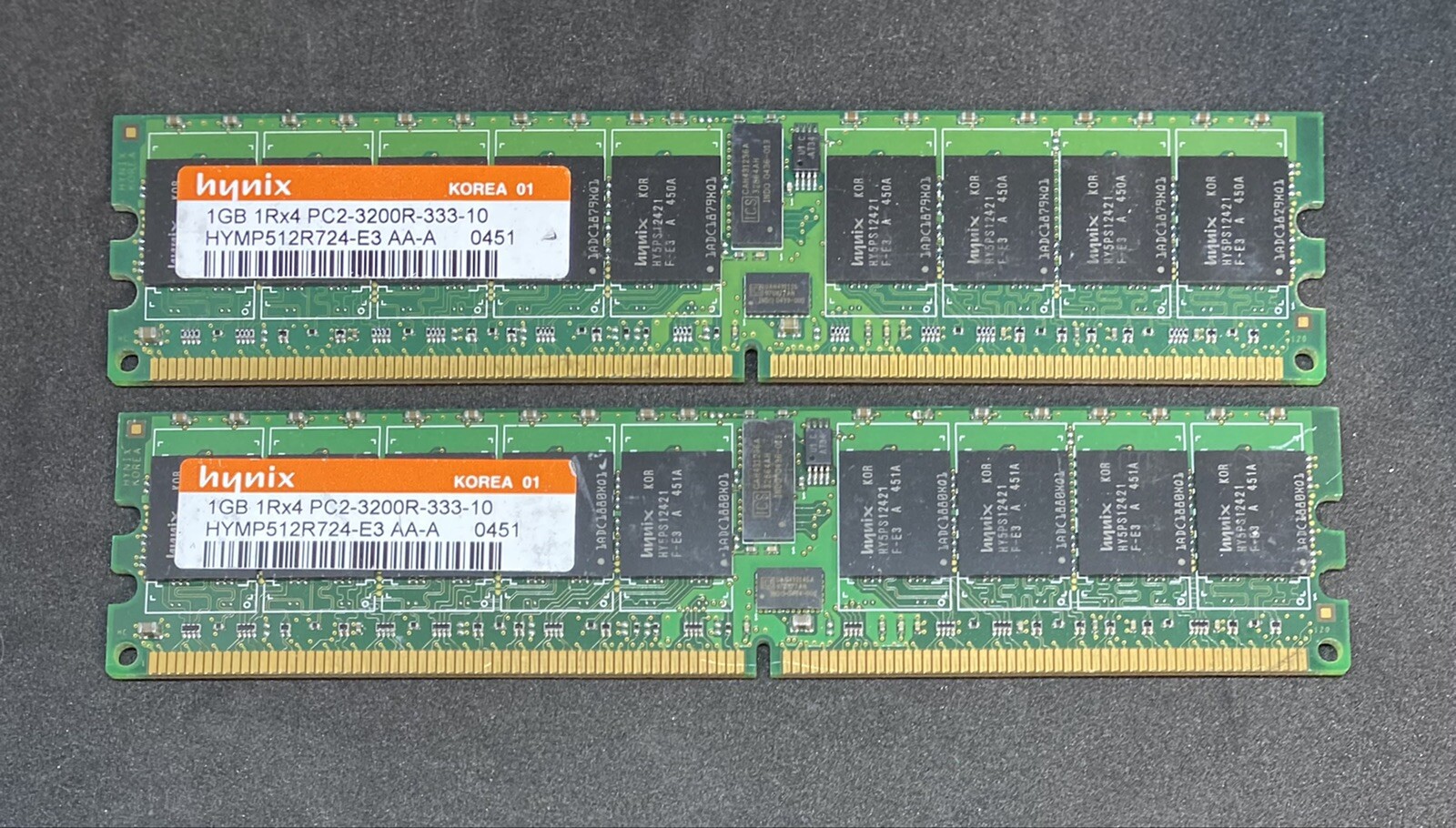 PAIR of HYMP512R724-E3 Hynix 1GB 240p PC2-3200 CL3 18c DDR2-400 1Rx4 ECC RDIMM