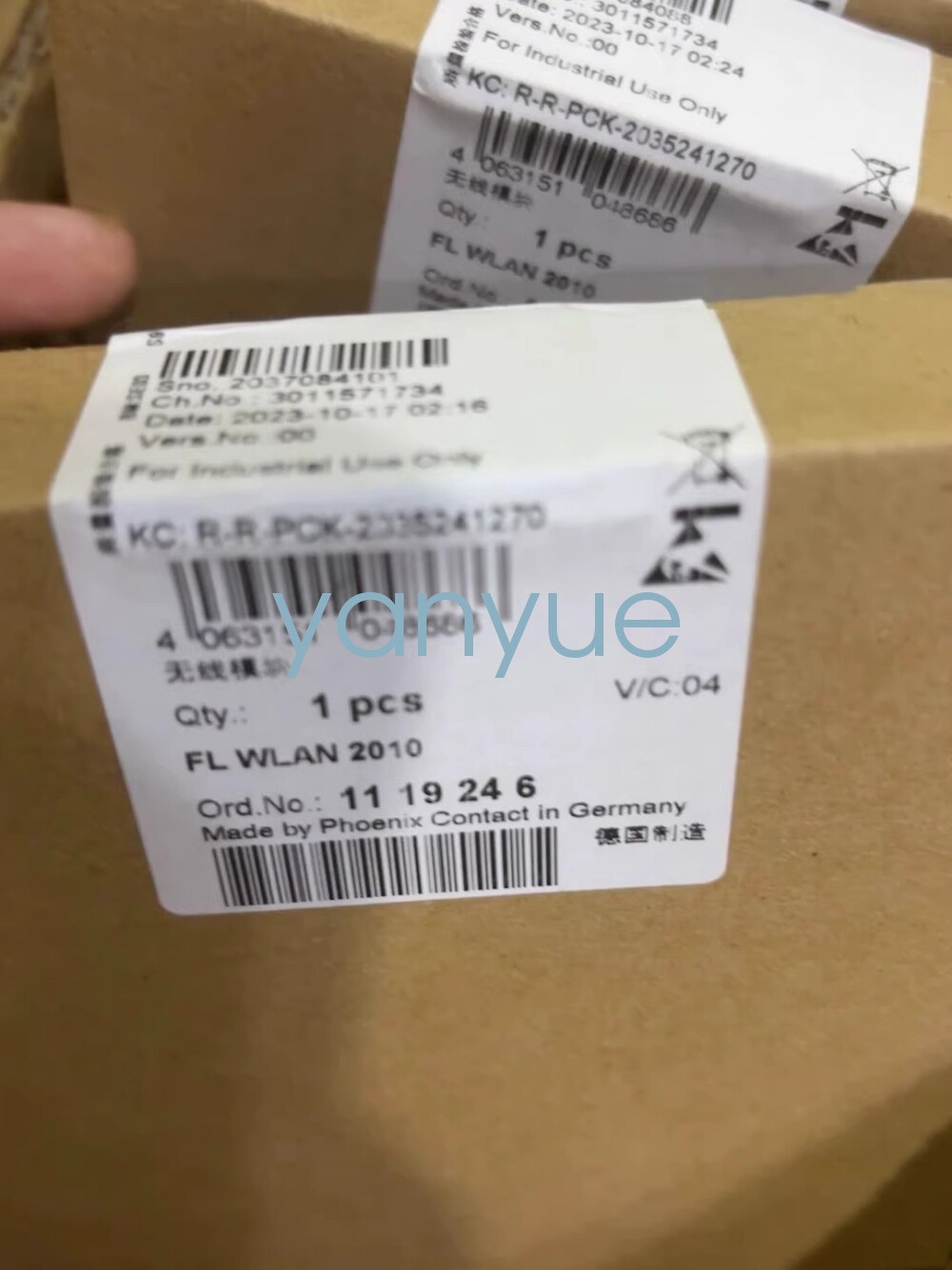 1PCS PHOENIX Contact 1119246 FL WLAN 2010 Wireless Module  FedEx or DHL