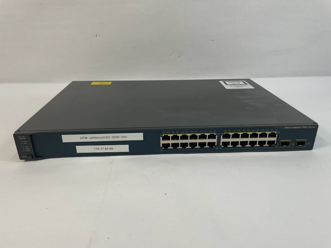 Cisco Systems Catalyst 3560 v2 Series Anatel WS3560V2-24TS-S Network Switch