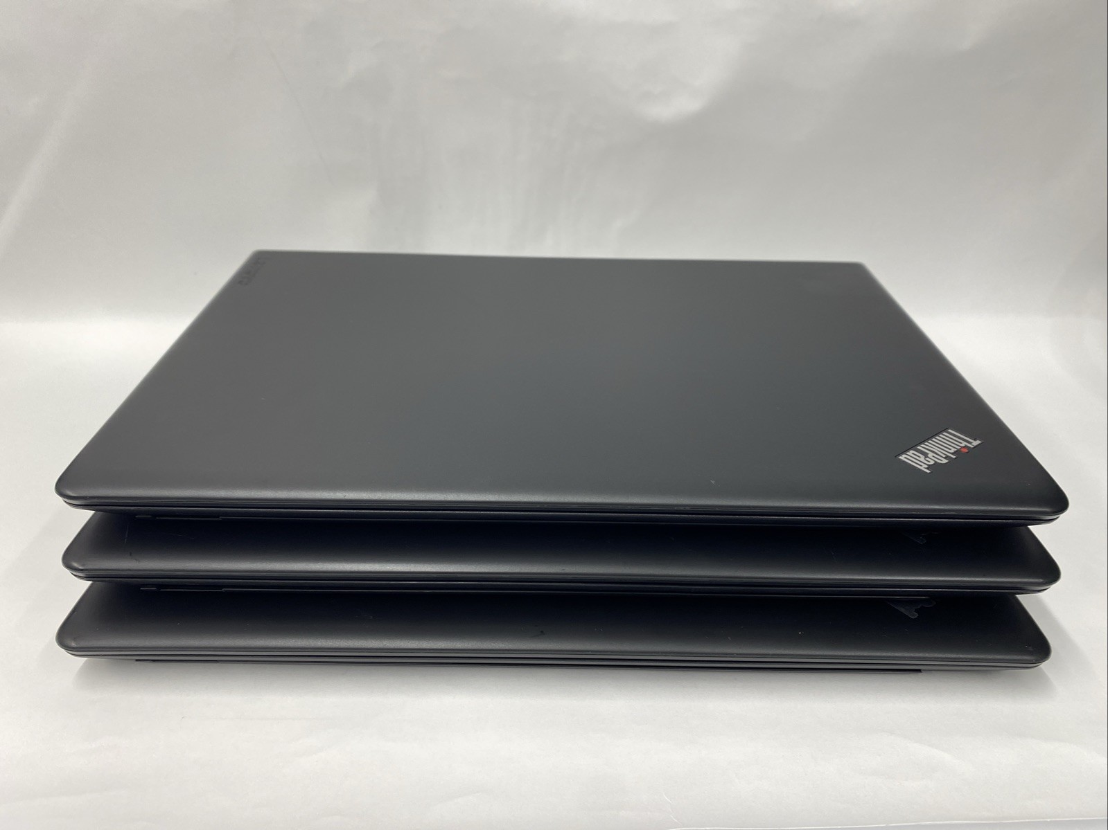 Lot of (3) Lenovo E570 - HD - i5-7200u - No RAM/SSD/OS - READ