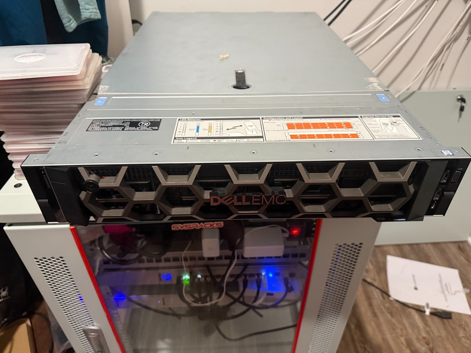 Dell PowerEdge R740 2x Xeon Gold 5122 128GB RAM PERC iDRAC + Extra Risers