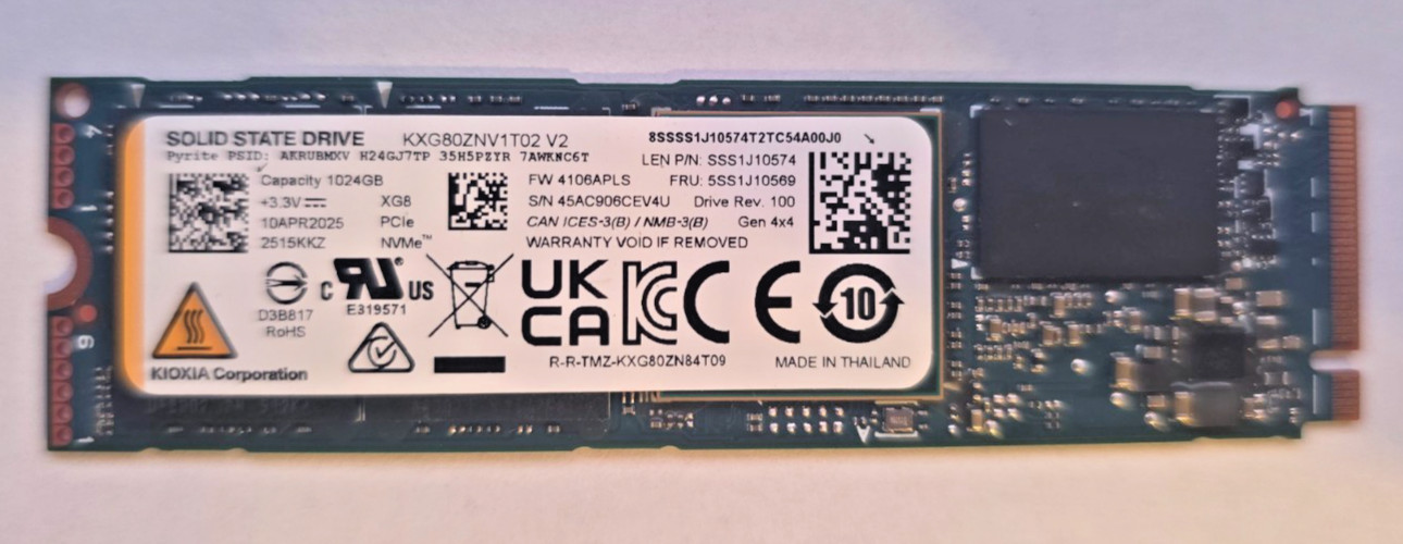 KIOXIA XG8 1TB Gen 4x4 NVMe SSD [KXG80ZNV1T02]