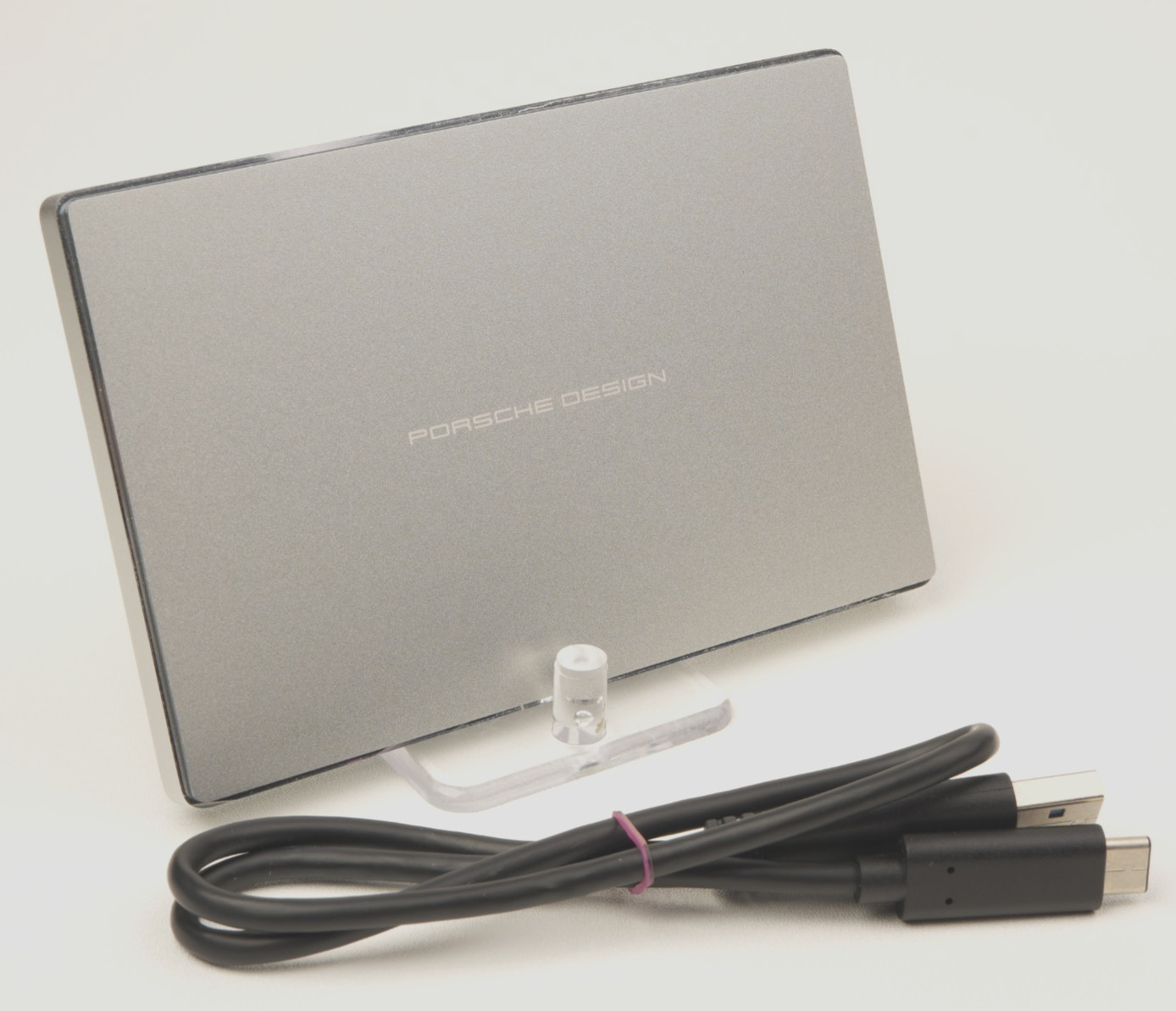 SEAGATE LACIE PORSCHE DESIGN LRD0PS2 1TB HARD DRIVE 7212-2 - FORMATTED/TESTED