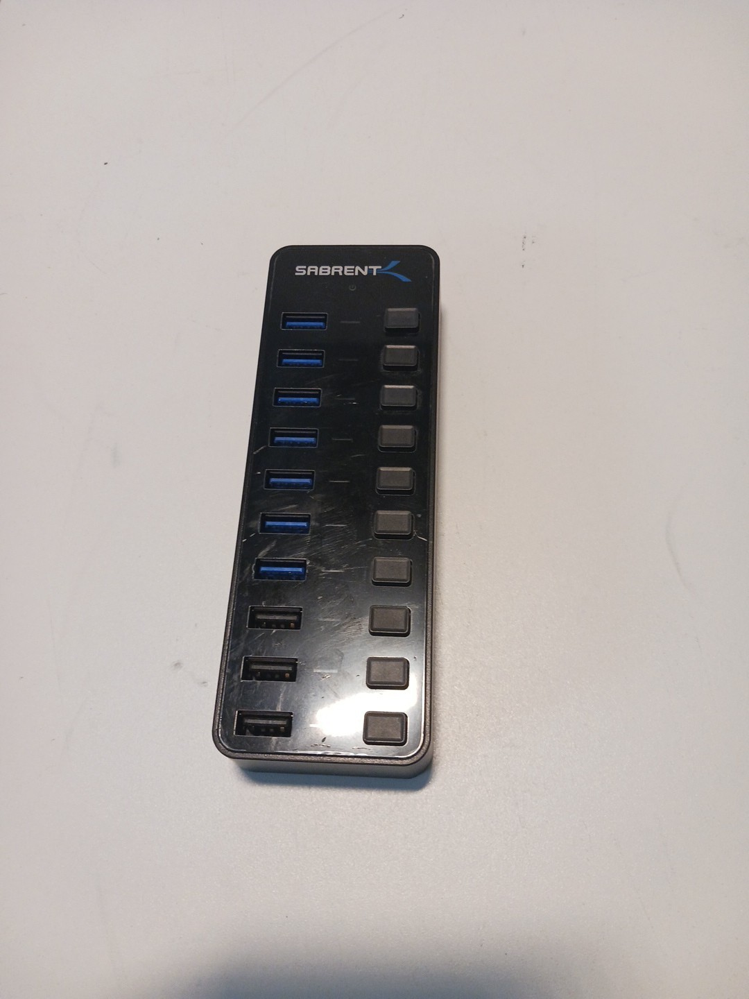 Sabrent 60W 7-Port USB 3.0 Hub + 3 Smart Charging Ports (HB-B7C3)