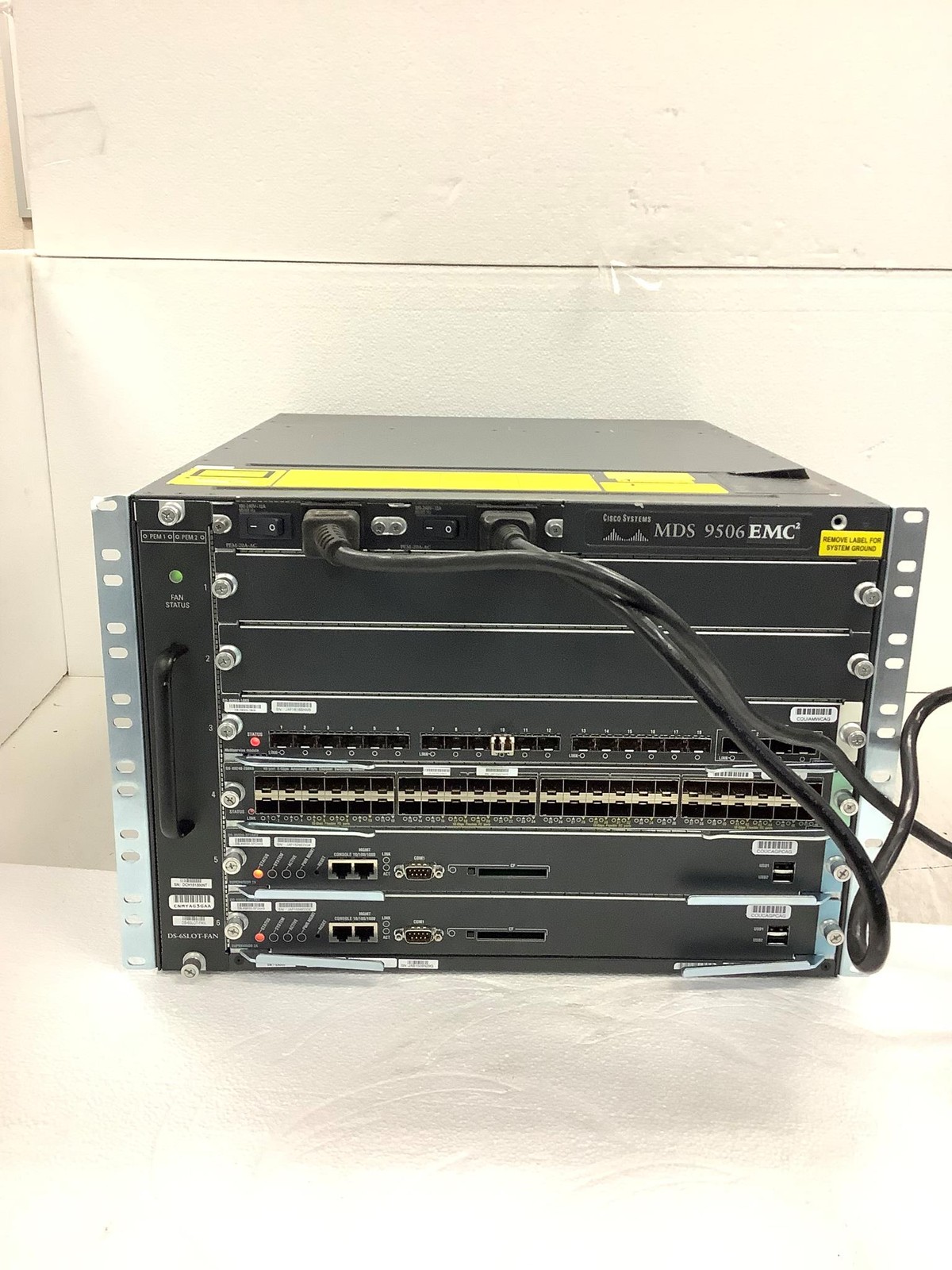CISCO MDS 9506 - MDS 9500 Series Switching Module w/Various Cards,2xPS, WORKING