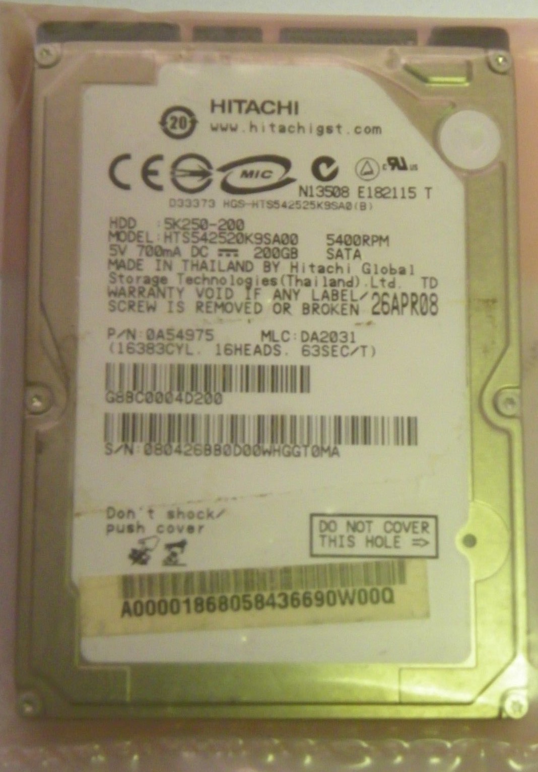 Hitachi HTS542520K9SA00 P/N: 0A54975 MLC: DA2031 laptop 200GB 2.5" SATA HDD