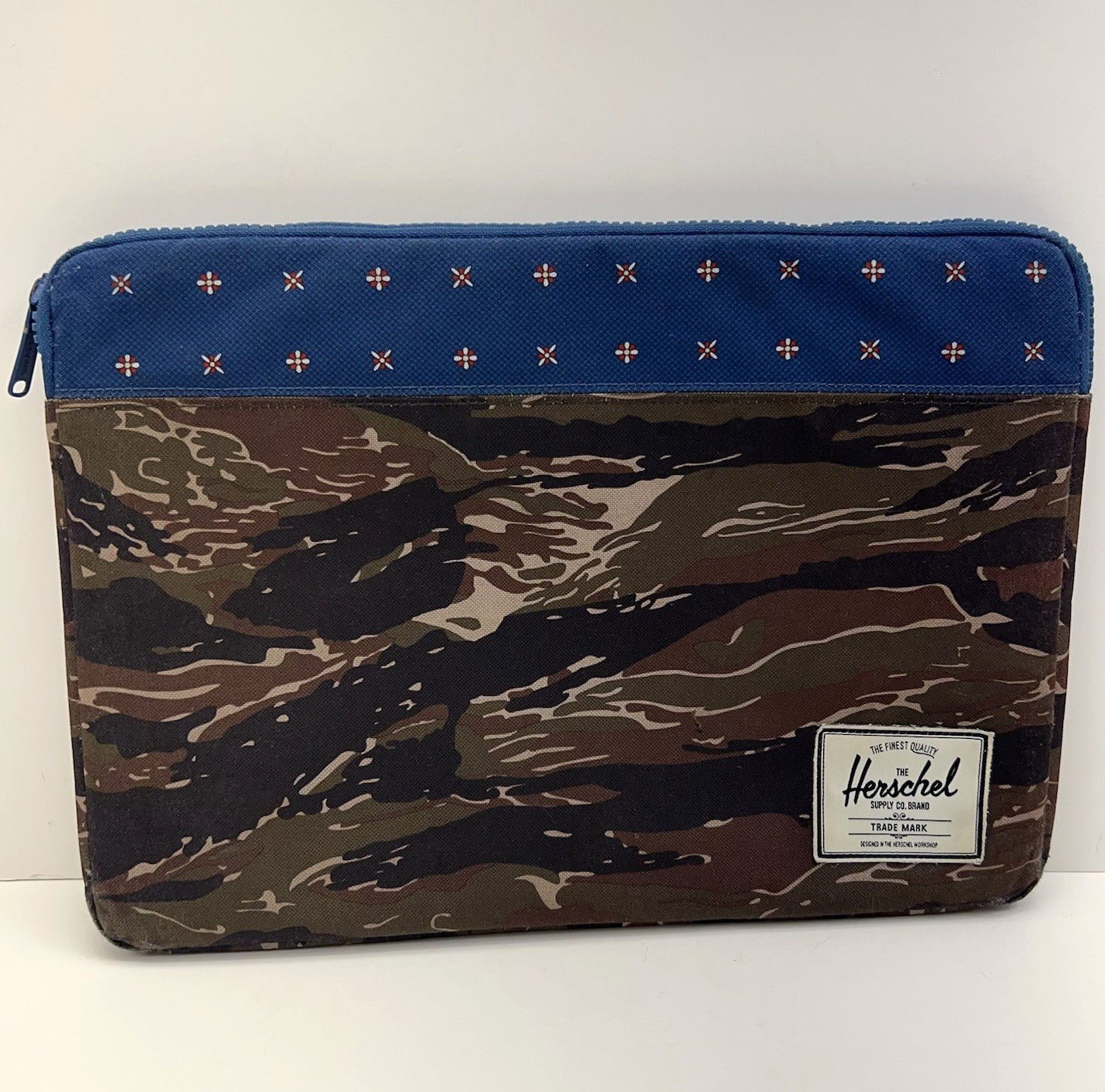 HERSCHEL Laptop Tablet Sleeve Case 11”X15” Tiger Camo Hyde Anchor Fleece Padded