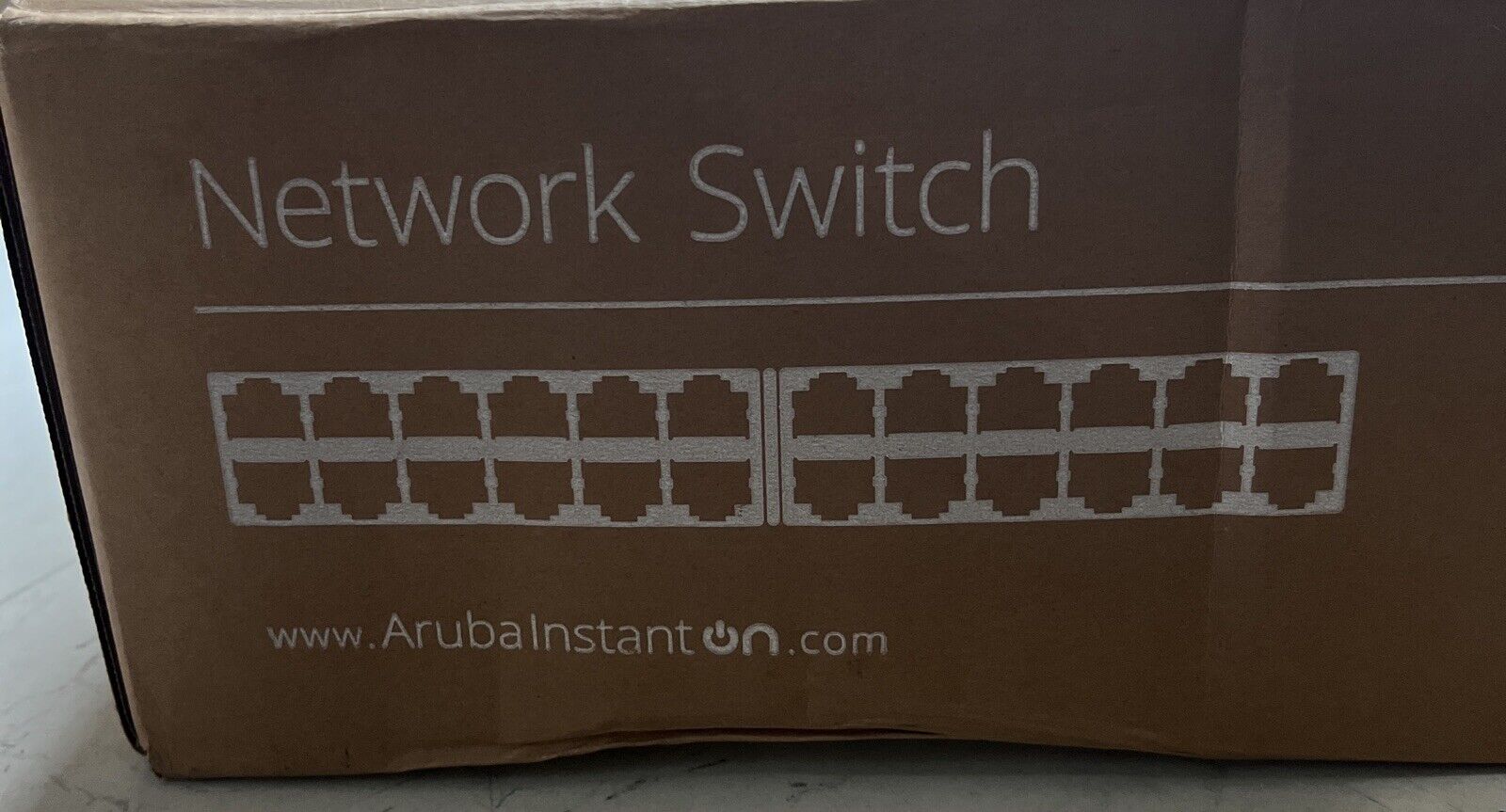 Aruba Instant On Switch 8p Gigabit CL4 PoE 2p SFP 124W 1930