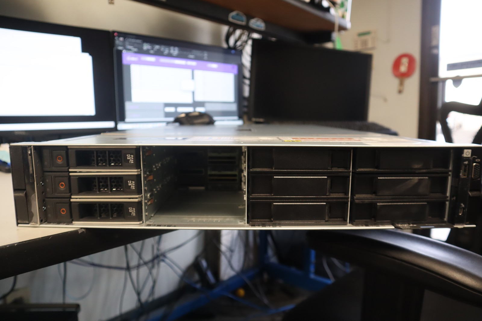 Dell PowerEdge R760 Server - Used, Tested, Functional - C Grade
