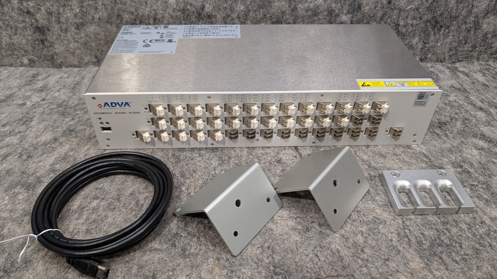 ADVA FSP 3000R7 40CSM-FL/2HU-#19590-#19200 40CH WDM MUX 1078708789-01 40 PORTS