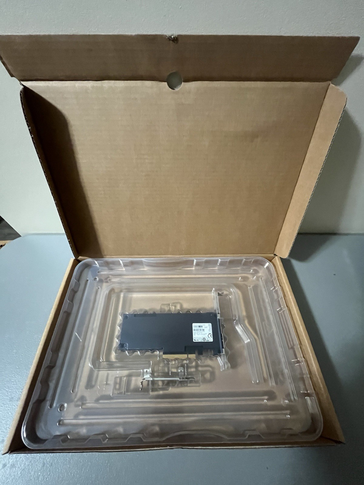 Samsung 6.4 TB Internal Solid State Drive MZPLL6T4HMLS-00003 Open Box D1