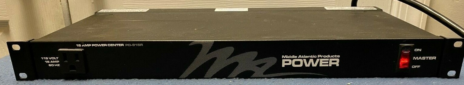 MIDDLE ATLANTIC PRODUCTS POWER 15 AMP POWER CENTER MODEL PD-915R