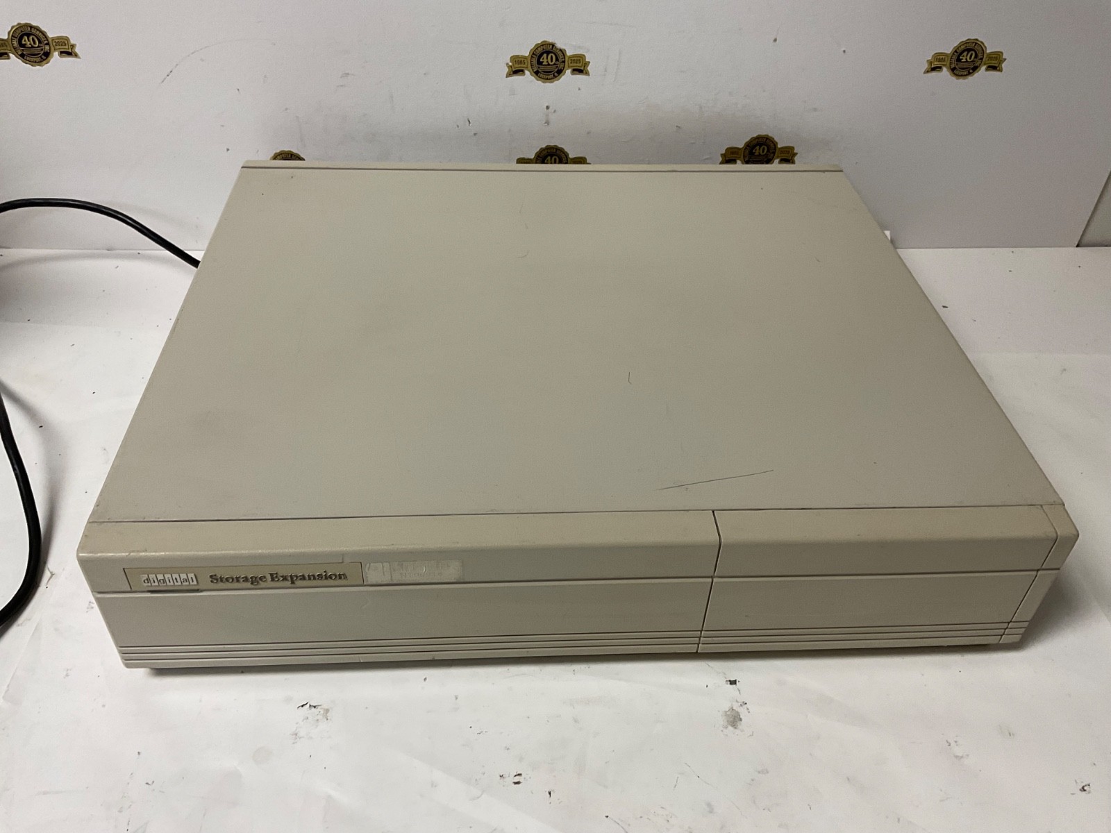 DEC Digital Equipment Corp Storage Expansion SZ12C-CA BA42A -2- RZ57 disk drives