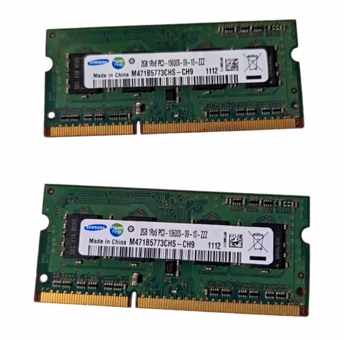Samsung 4GB (2x2GB) DDR3 SO-DIMM 204-Pin PC3-10600S M471B5773CHS-CH9