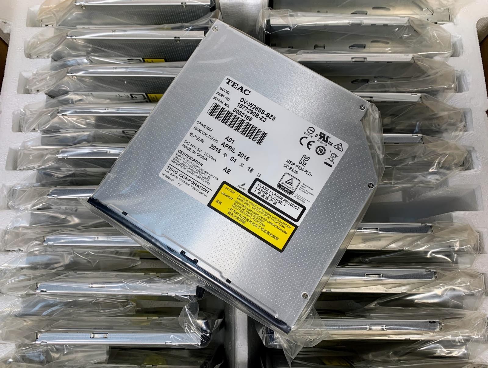 NEW TEAC DV-W28SS-BZ3 Slim SATA Slot-Load DVD RW Burner Drive Apr2015 1977290BZ3