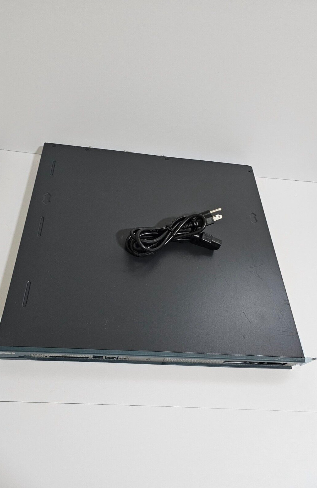 Cisco CISCO2811-V/K9 2811 Voice Bundle PVDM2-16 SP Serv 128F/512D