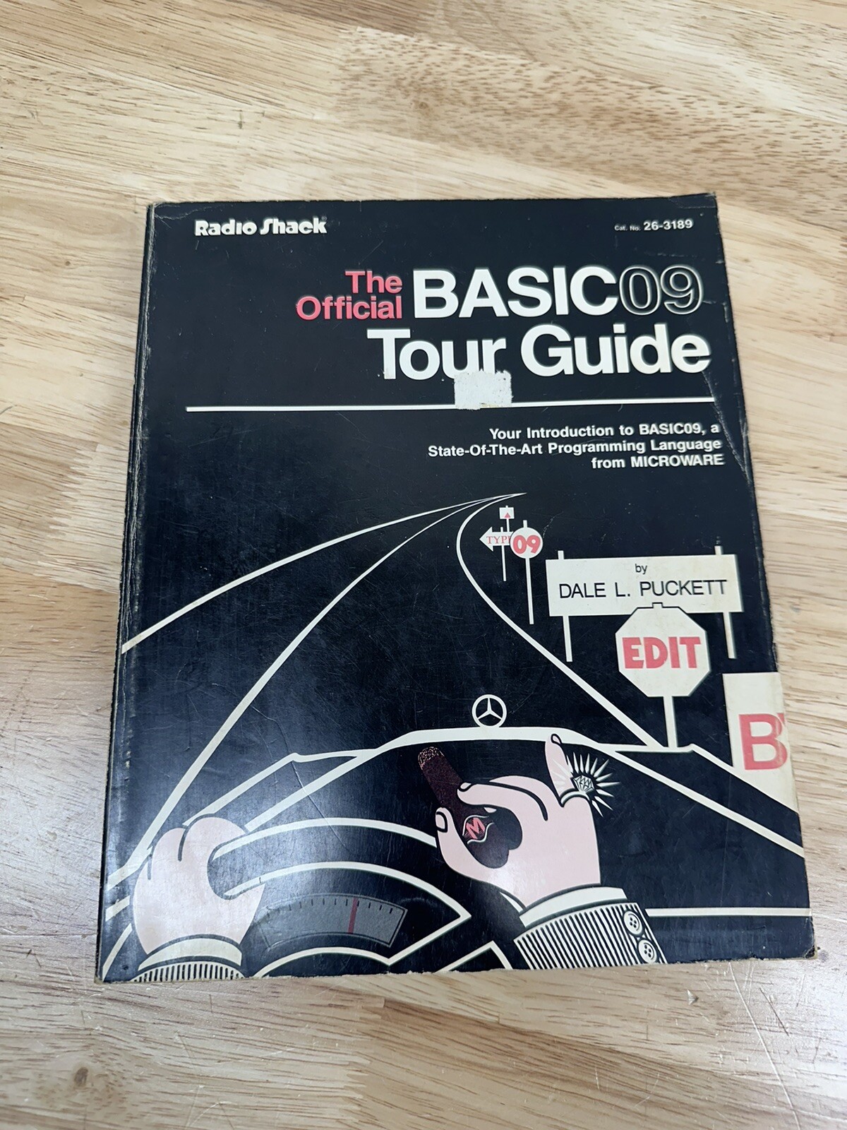 Vintage 1985 Original Radio Shack The Official BASIC09 Tour Guide 26-3189 BASIC