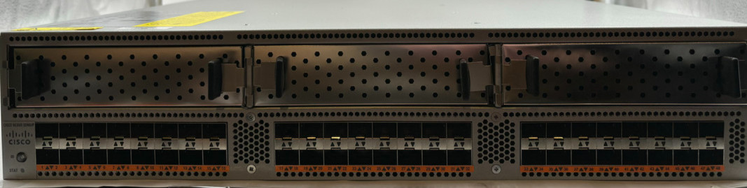 CISCO NEXUS 5500 N5K-C5596UP 68-3884-04 A0 48 PORT SWITCH