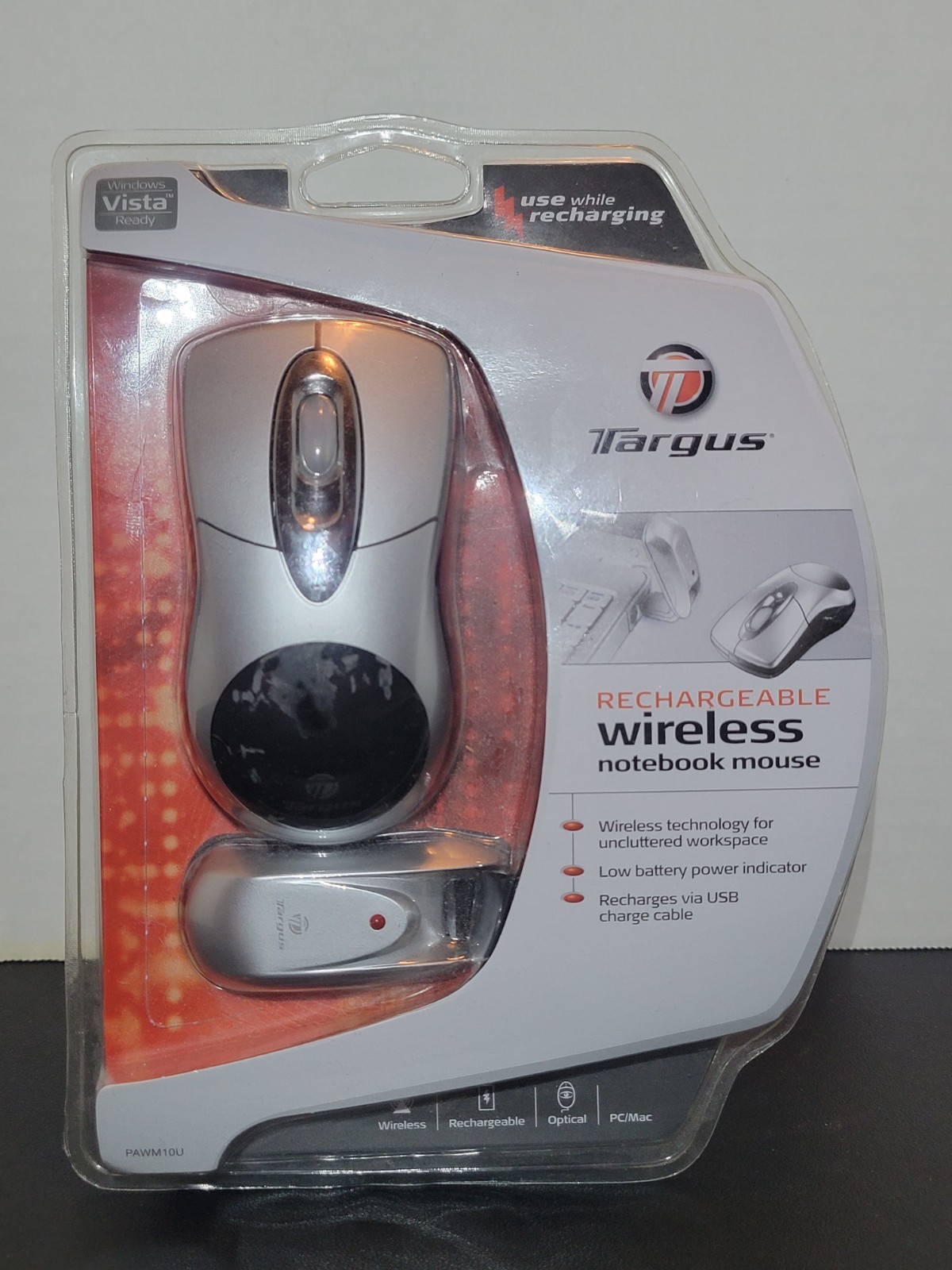 Targus Retractable Ultra-Portable Mouse Silver PAUM01U New Recharge Wireless