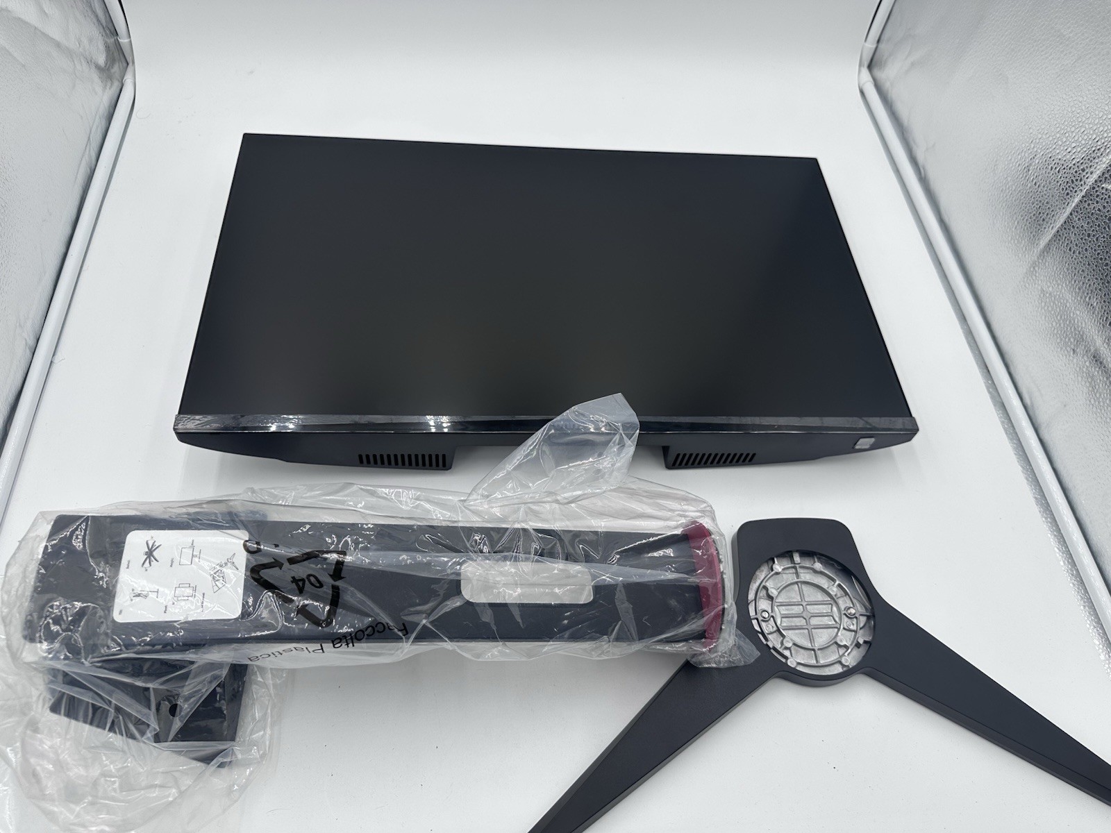 ONN 24 Inch 100027813 FHD FHD 165Hz Gaming Monitor Very Good 0E